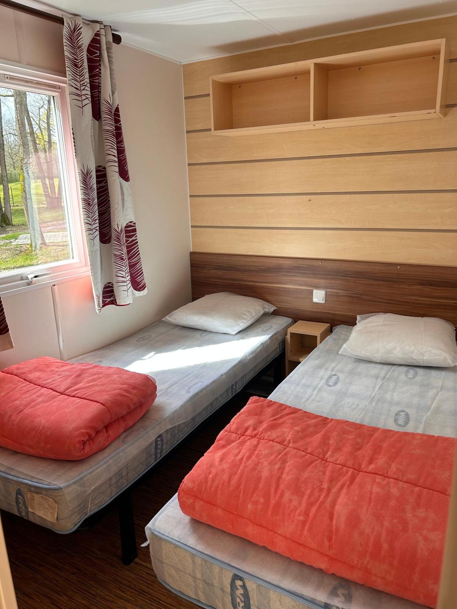Camping Les Petites Minaudieres Coussay-les-Bois Номер фото